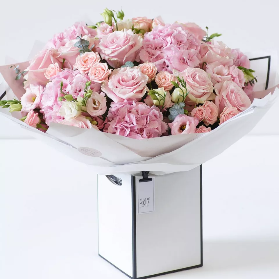 Simply Beautiful –  Showstopper Pink Bouquet
